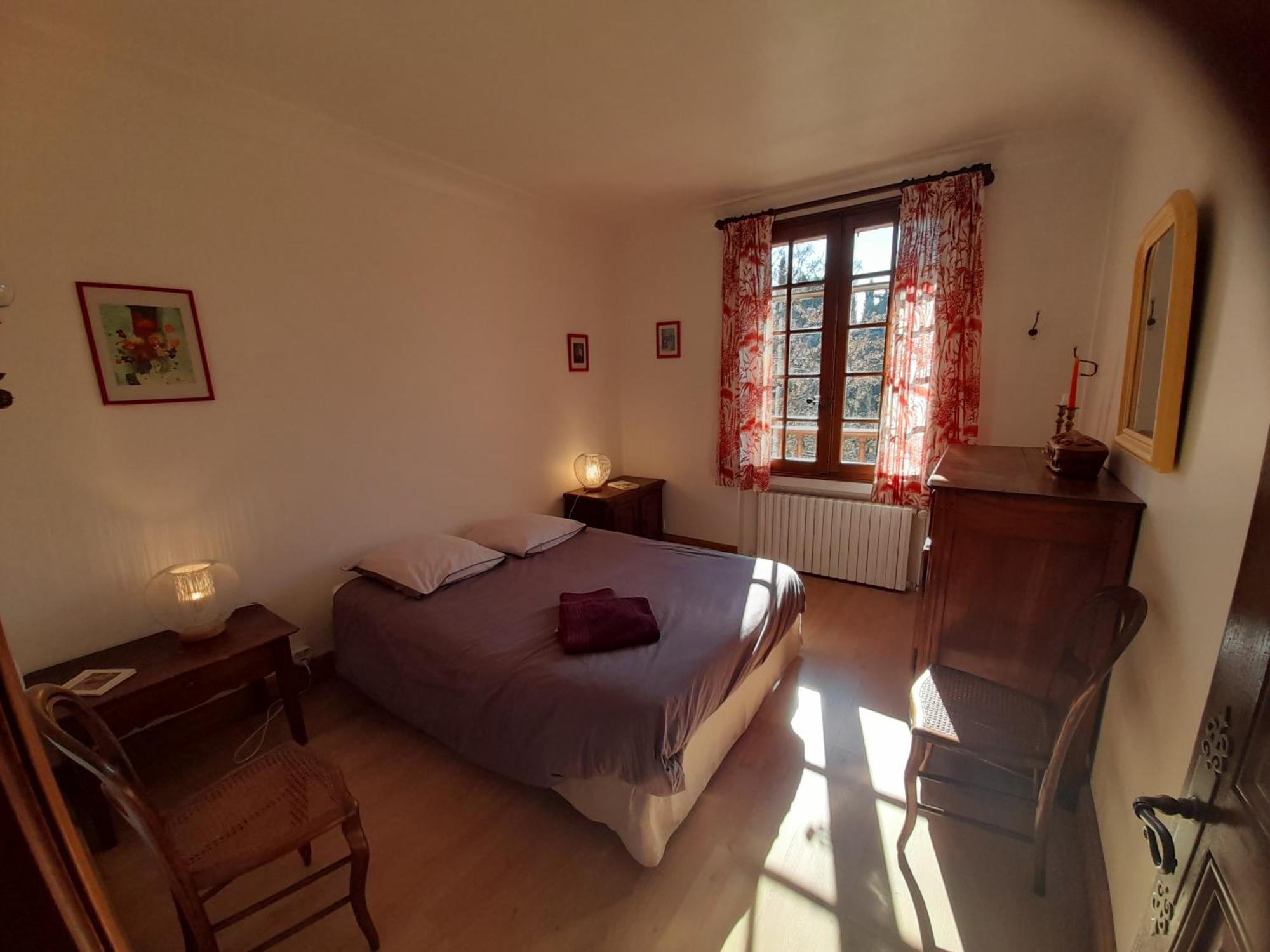 Maison Provencale Chaleureuse Avec Piscine Mouries