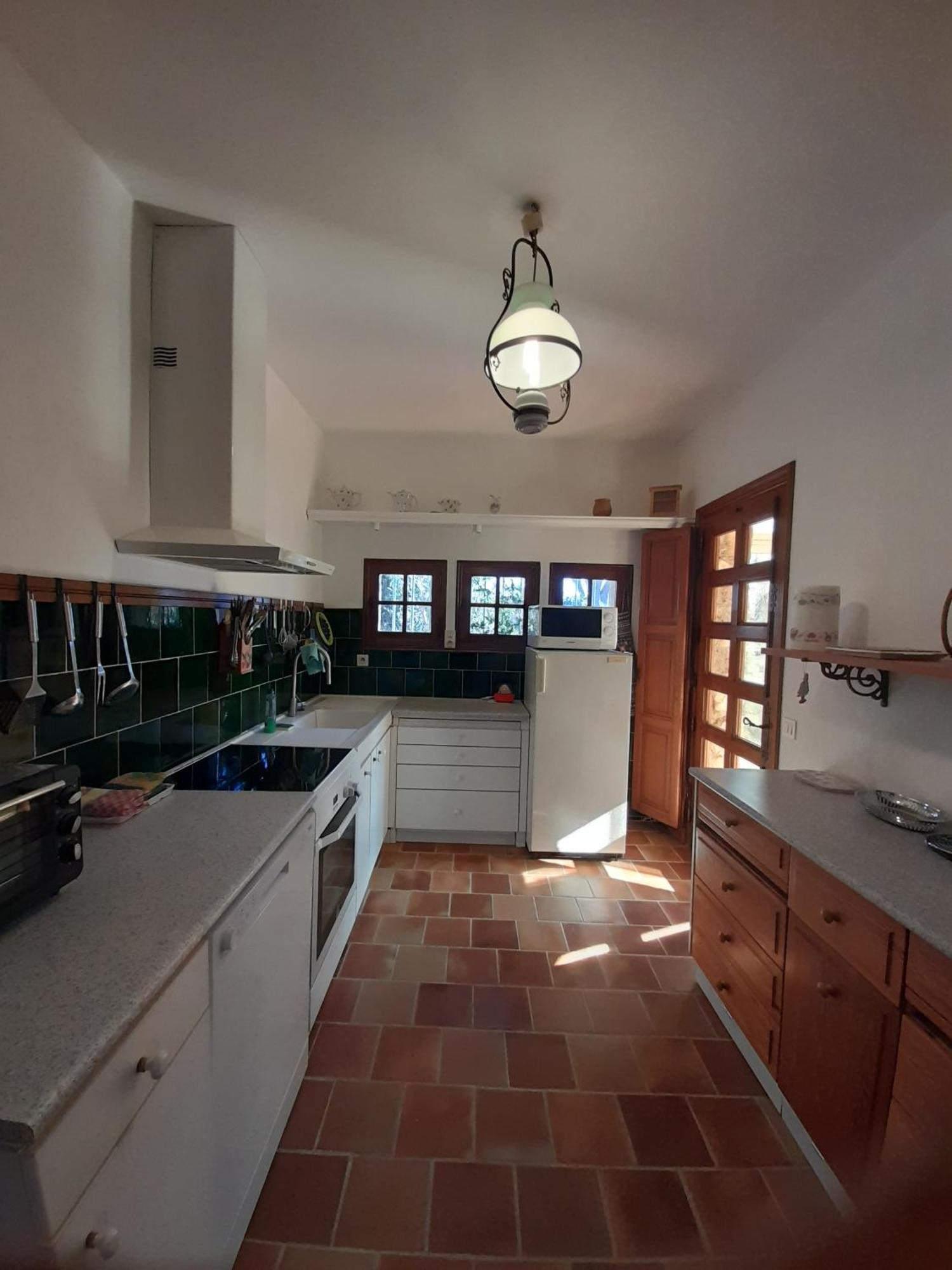 Holiday home Maison Provencale Chaleureuse Avec Piscine